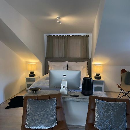 Fredys Apartments Stari Grad  Eksteriør billede